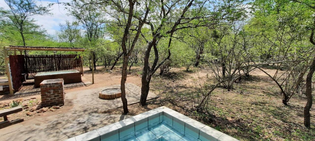 Elephant'S Hide Villa Marloth Park Exterior photo