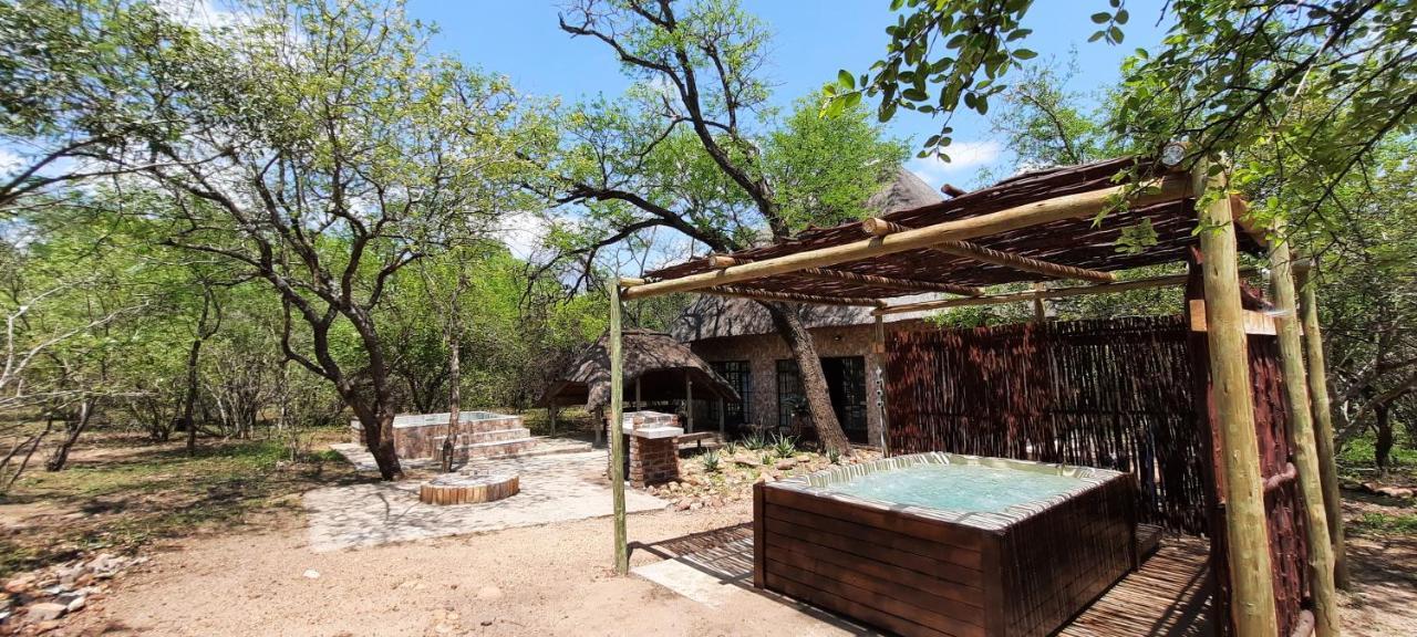 Elephant'S Hide Villa Marloth Park Exterior photo