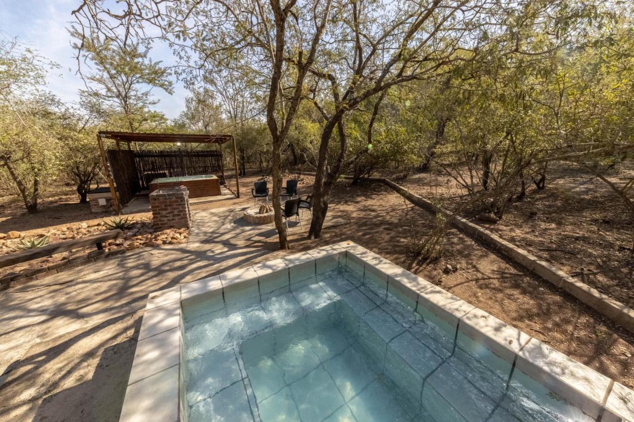 Elephant'S Hide Villa Marloth Park Exterior photo